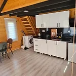 Uzun Suereli Kiralik House Kayacik 펜션 *