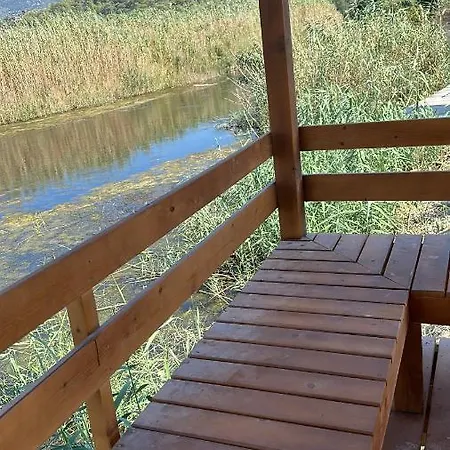 בית נופש Uzun Suereli Kiralik House Kayacik דלמן