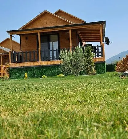 בית נופש Uzun Suereli Kiralik House Kayacik *